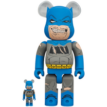 Load image into Gallery viewer, Medicom Toy - Batman (TDKR: The Dark Knight Triumphant) 100% &amp; 400% BE@RBRICK
